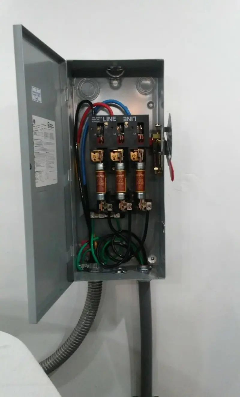 Three-phase disconnect switch installed for Electrical Wiring & Rewiring in Broadlands